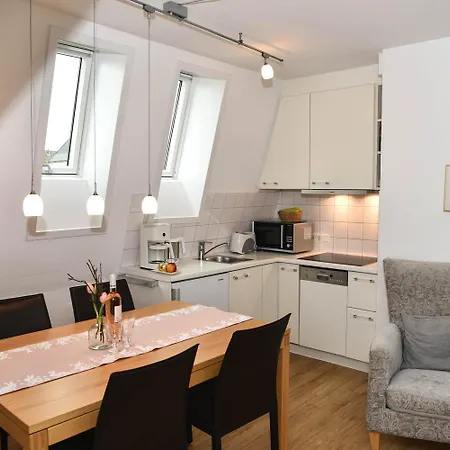 Bilutten Apartment *